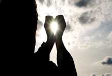 开云体育APP下载-恩菲尔德锋线组合默契，世俱杯争冠实力凸显