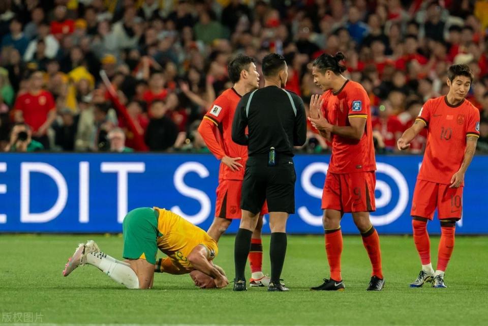 包含澳大利亚选手在比赛中受伤,不得不退赛的词条 包含澳大利亚选手在比赛中受伤,不得不退赛的词条