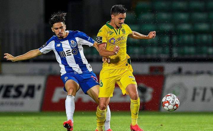 包含意大利女足阵中年轻队员崭露头角,表现不俗的词条 包含意大利女足阵中年轻队员崭露头角,表现不俗的词条