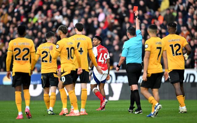 开云体育在线-包含马德里德比战平，球迷意外欣喜看好未来的词条