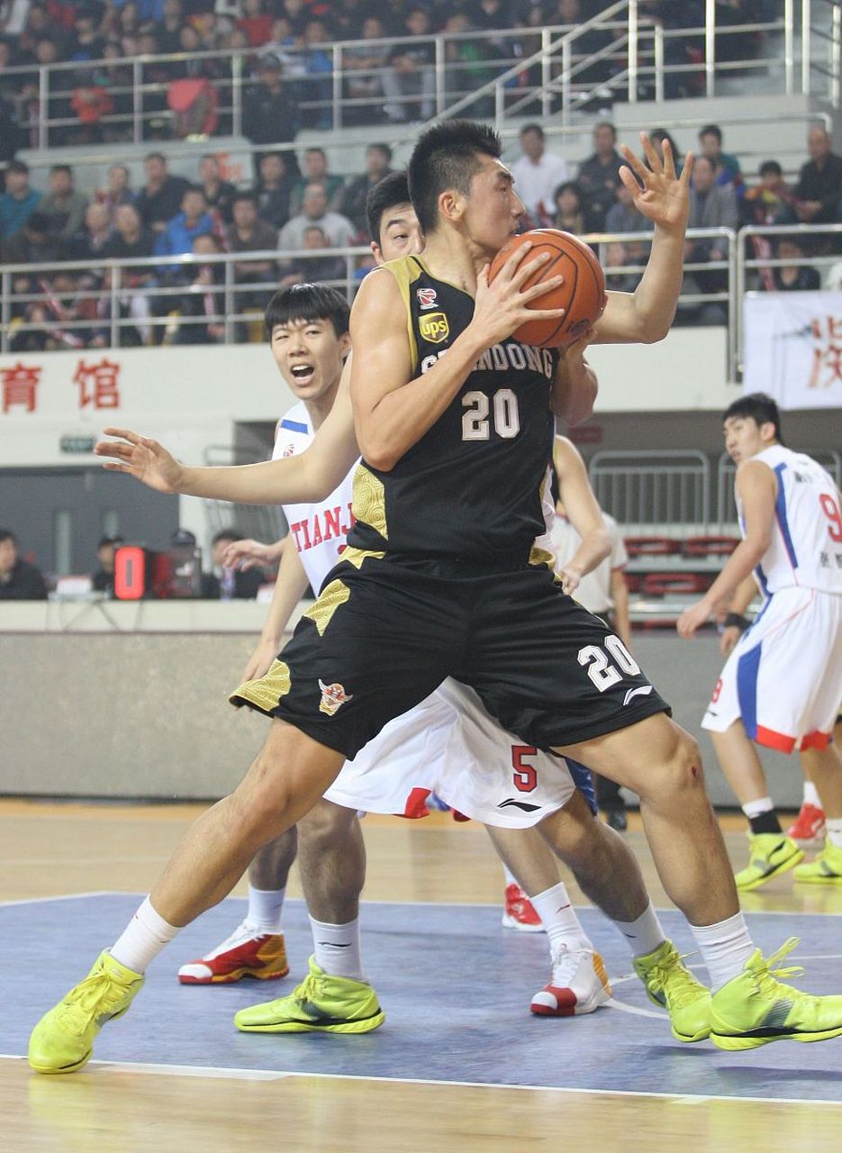 开云体育平台APP-山东男篮展现团队力量，击败江苏队