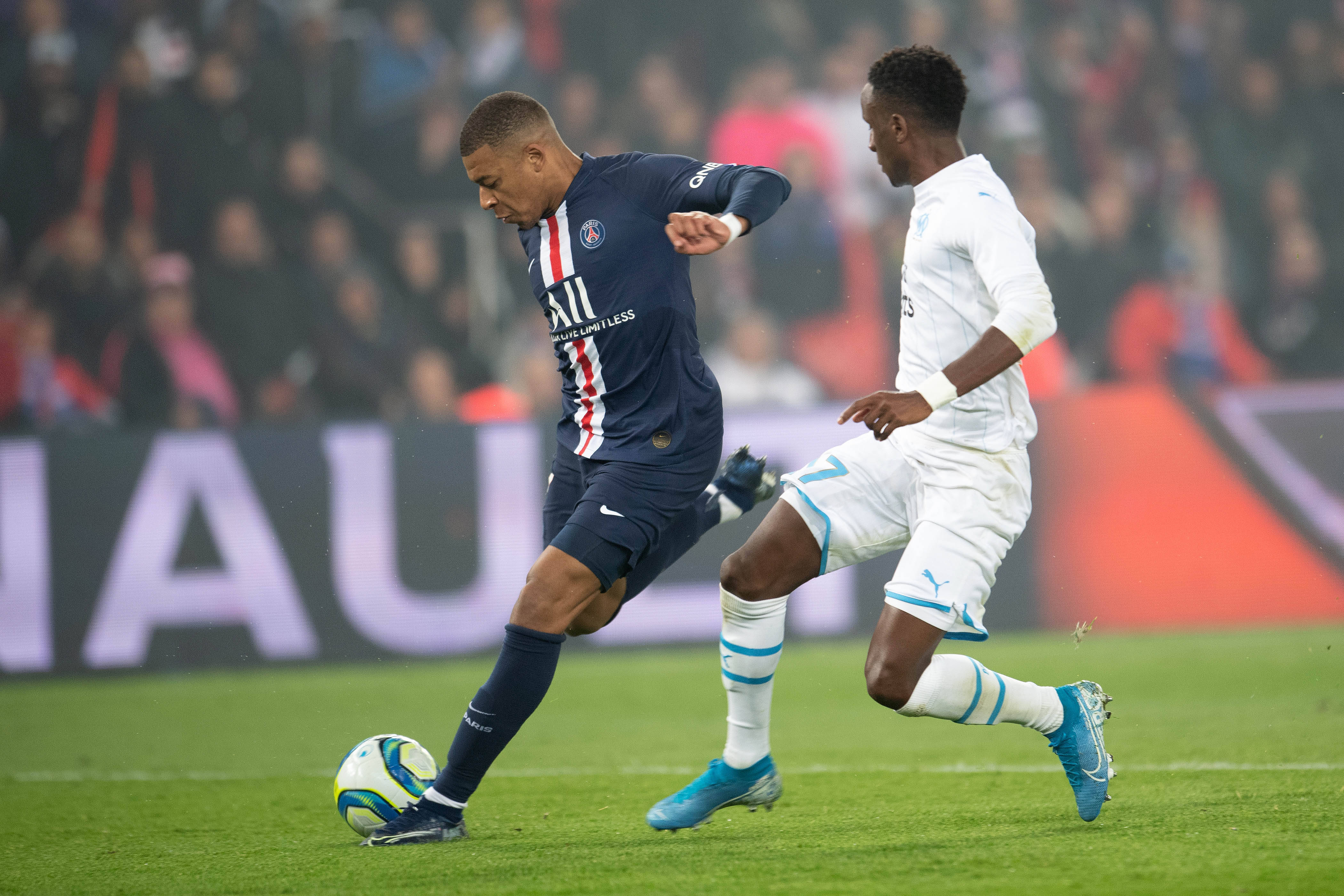 法国足球职业联赛球队火力全开，势不可挡的简单介绍