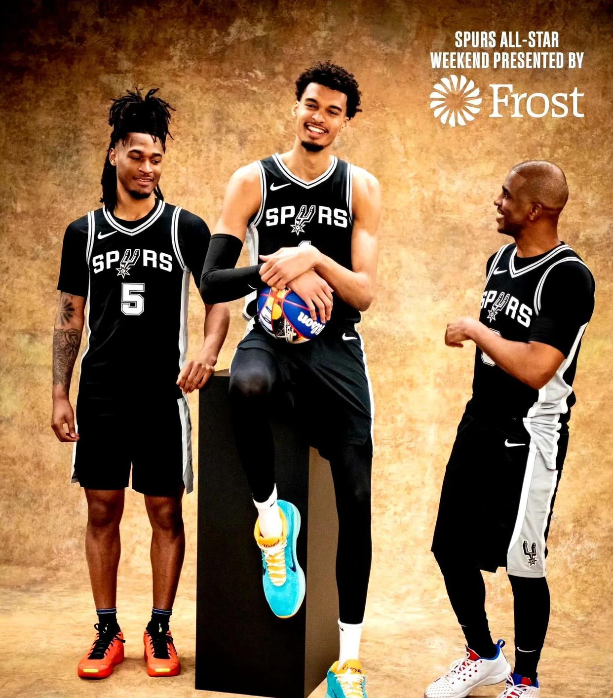 开云体育官网-马刺前锋火力全开，全队气势如虹备战季后赛的简单介绍