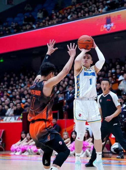 关于江苏队力克辽宁主场获胜,取得赛季第八胜的信息 关于江苏队力克辽宁主场获胜,取得赛季第八胜的信息