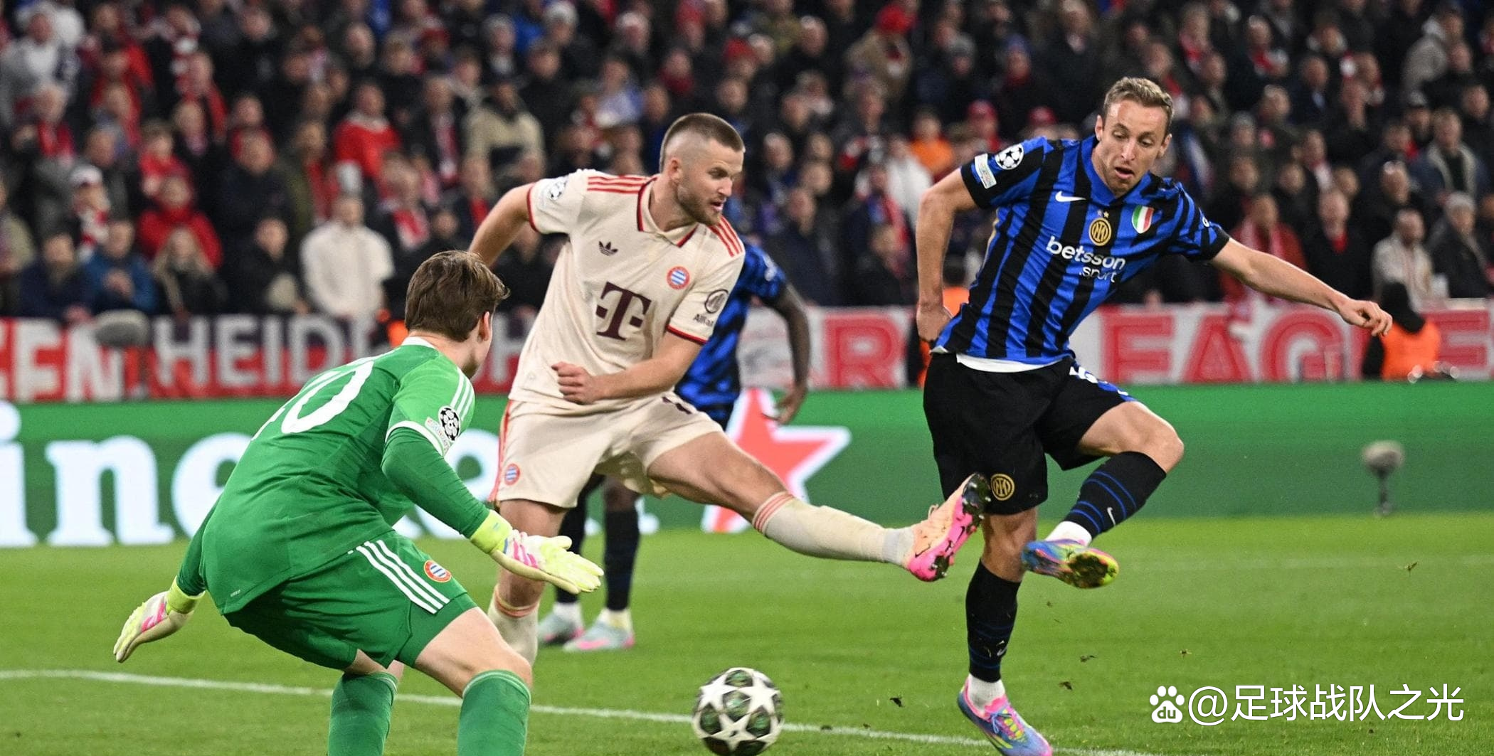 开云下载-拜仁慕尼黑主场逆转杜塞尔多夫，保持不败的简单介绍