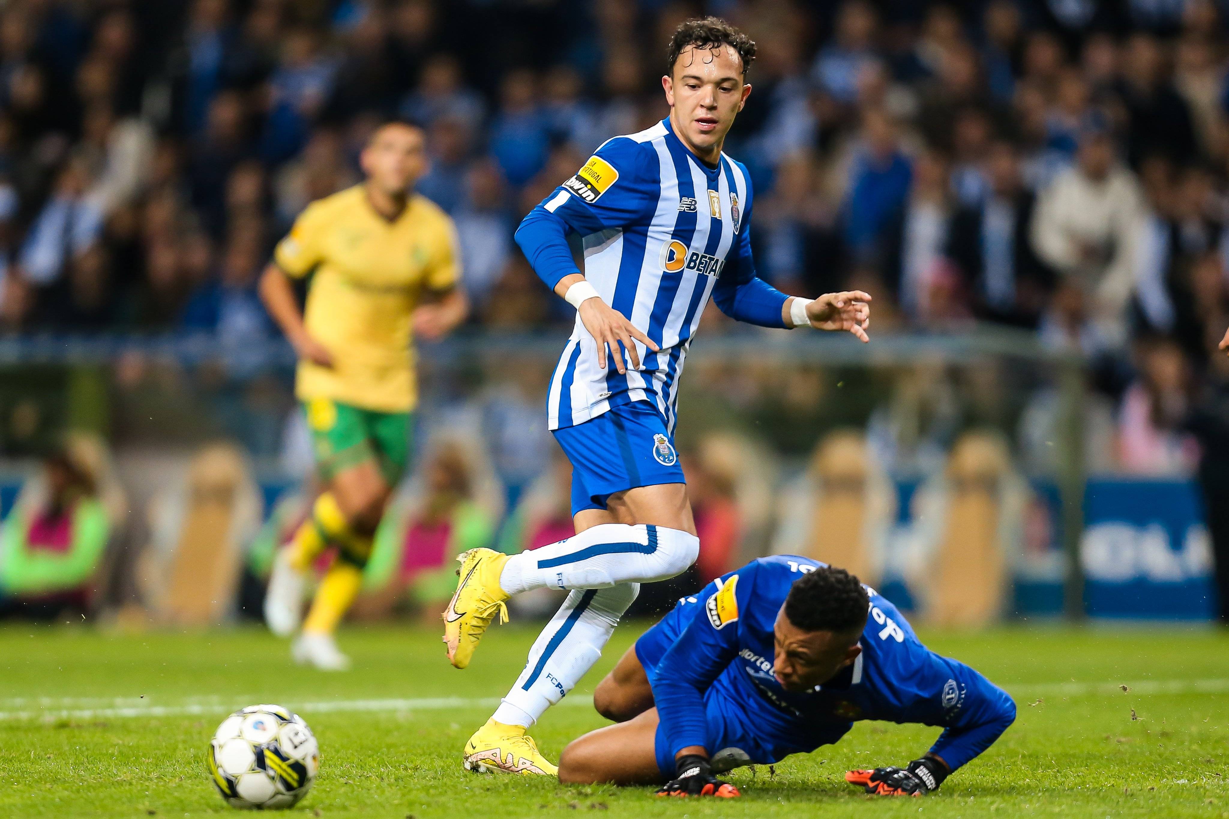 开云体育官方网站-波兰队惊现逆袭，力克塞尔维亚队