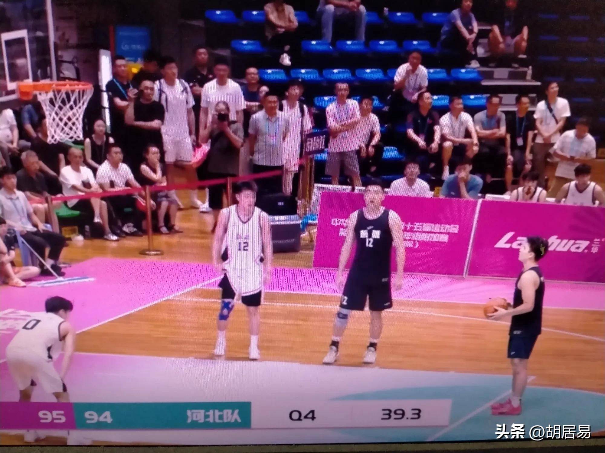 开云体育官方网站-乌鲁木齐队展现实力，冲击夺冠