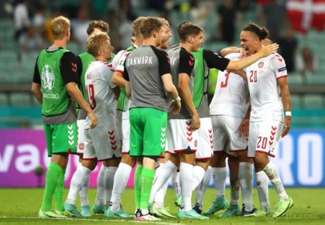 开云平台-包含捷克遭葡萄牙淘汰，欧锦赛梦碎的词条