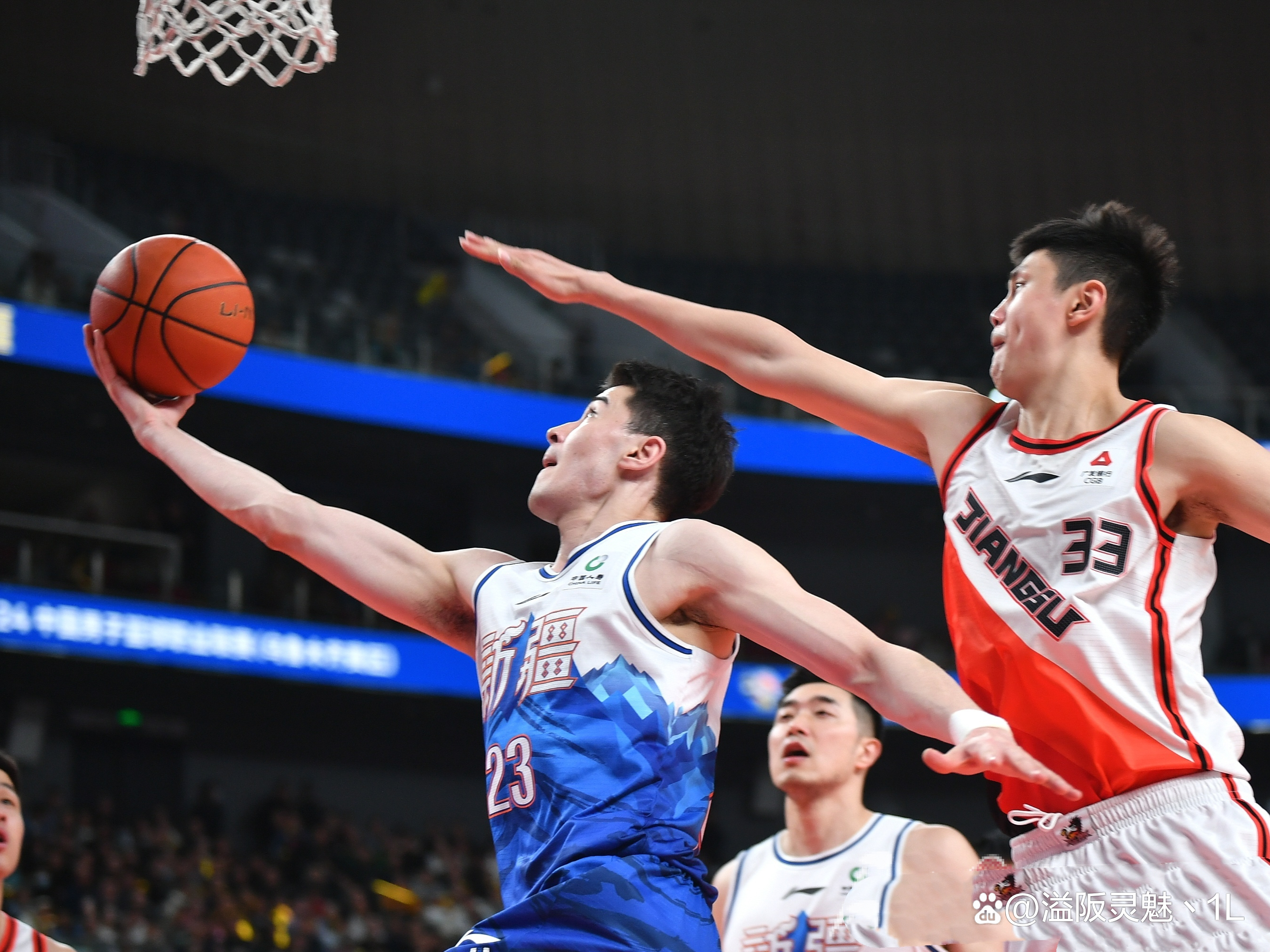 开云体育下载-新疆男篮遭遇失利，惨遭逆转