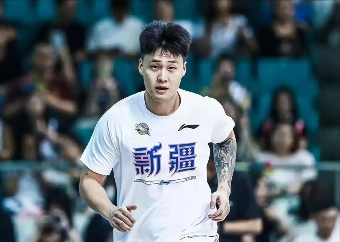 开云体育app-新疆队遭遇惨败，排名急剧下滑