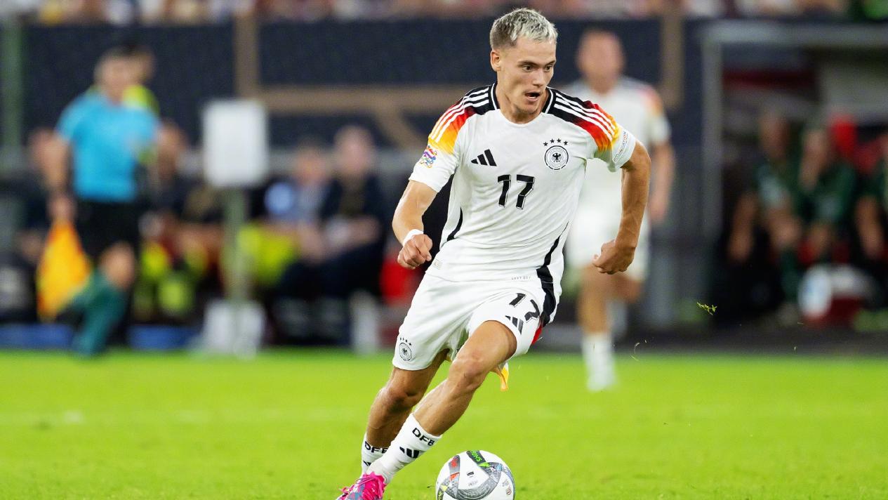 匈牙利在比赛中完胜阿塞拜疆队 匈牙利在比赛中完胜阿塞拜疆队