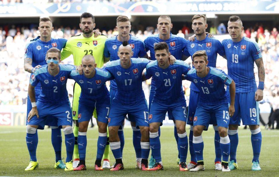 北爱尔兰不敌荷兰,欧洲杯梦想渐行渐远 北爱尔兰不敌荷兰,欧洲杯梦想渐行渐远