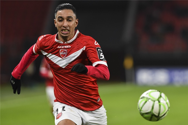 开云体育官方网站-瓦朗谢纳俱乐部在比赛中取得胜利的简单介绍