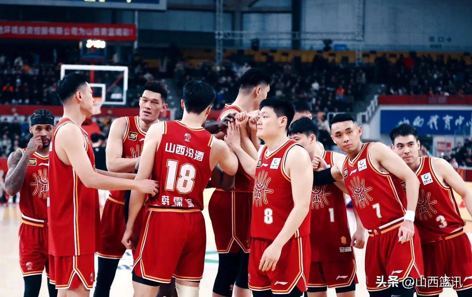 开云体育下载-各队球员展现绝密技术，助球队取胜