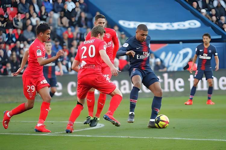 开云体育中国-蒙彼利埃攻势如潮，捍卫法甲进球榜第一的简单介绍