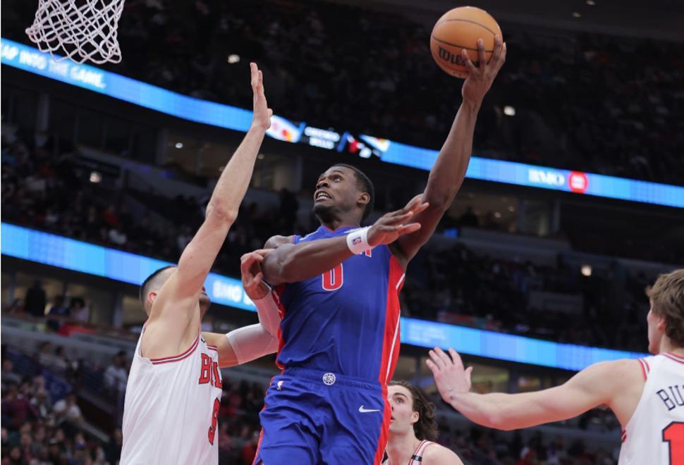 关于活塞队选秀签约新秀表现亮眼，被誉为未来之星的信息