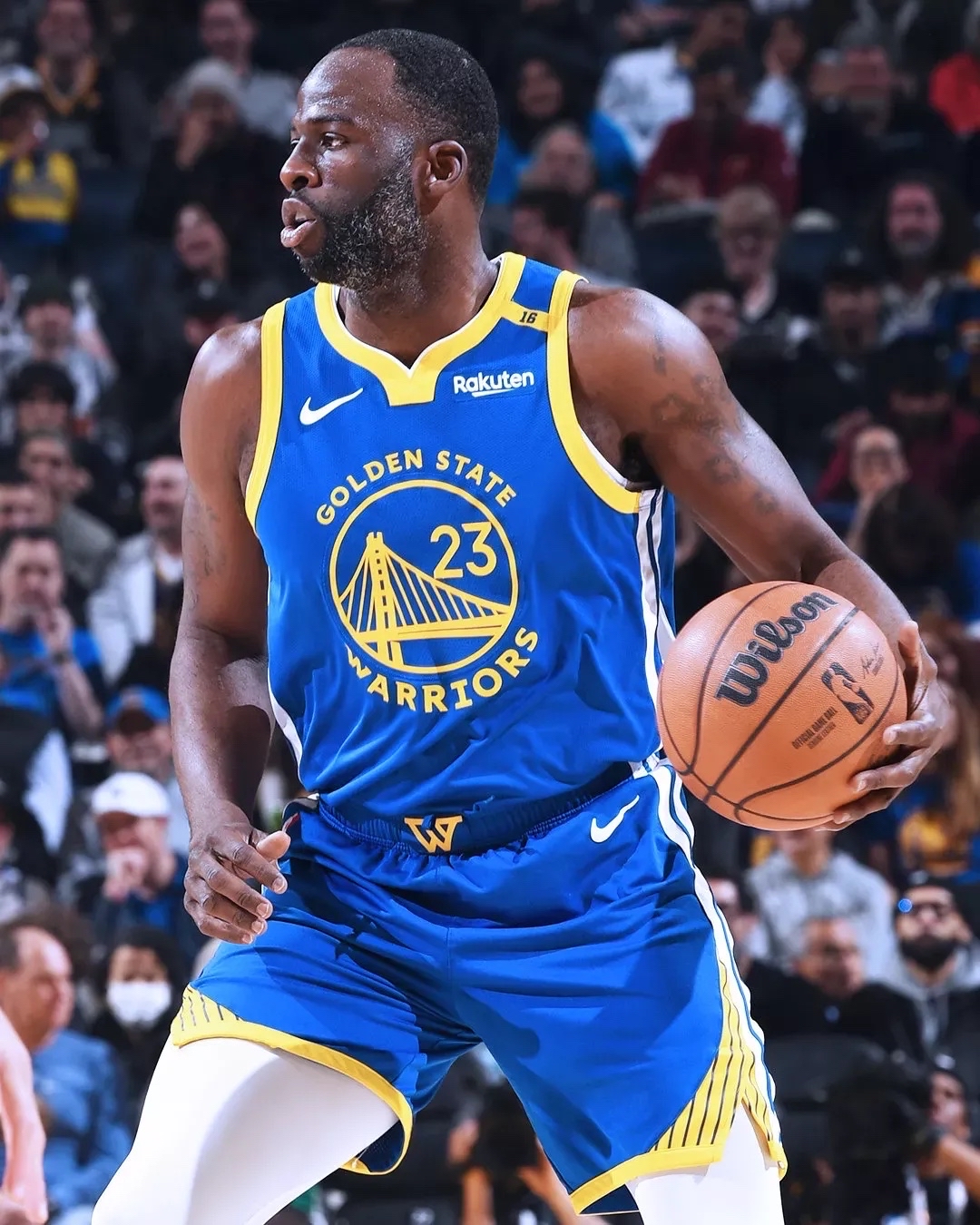 开云体育官方网站-勇士驚險奪勝，熱烈慶祝完美表現