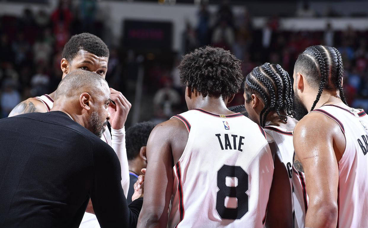 火箭队全力备战季后赛,希望闯入总决赛 火箭队全力备战季后赛,希望闯入总决赛