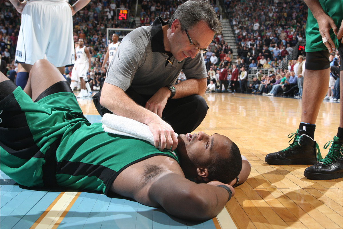 开云体育在线-尤文图斯助教离职，球队震动