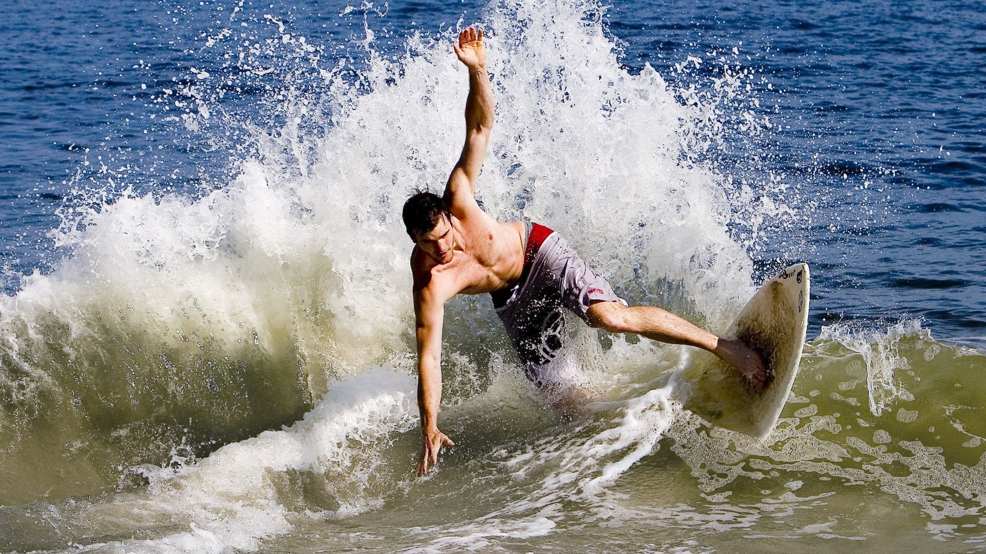 玻利维亚，南美高原之鹰，钢铁腰脊完全掌控节奏！